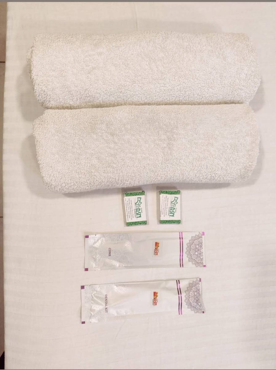 Fresh towels and toiletries at Hotel RSN International