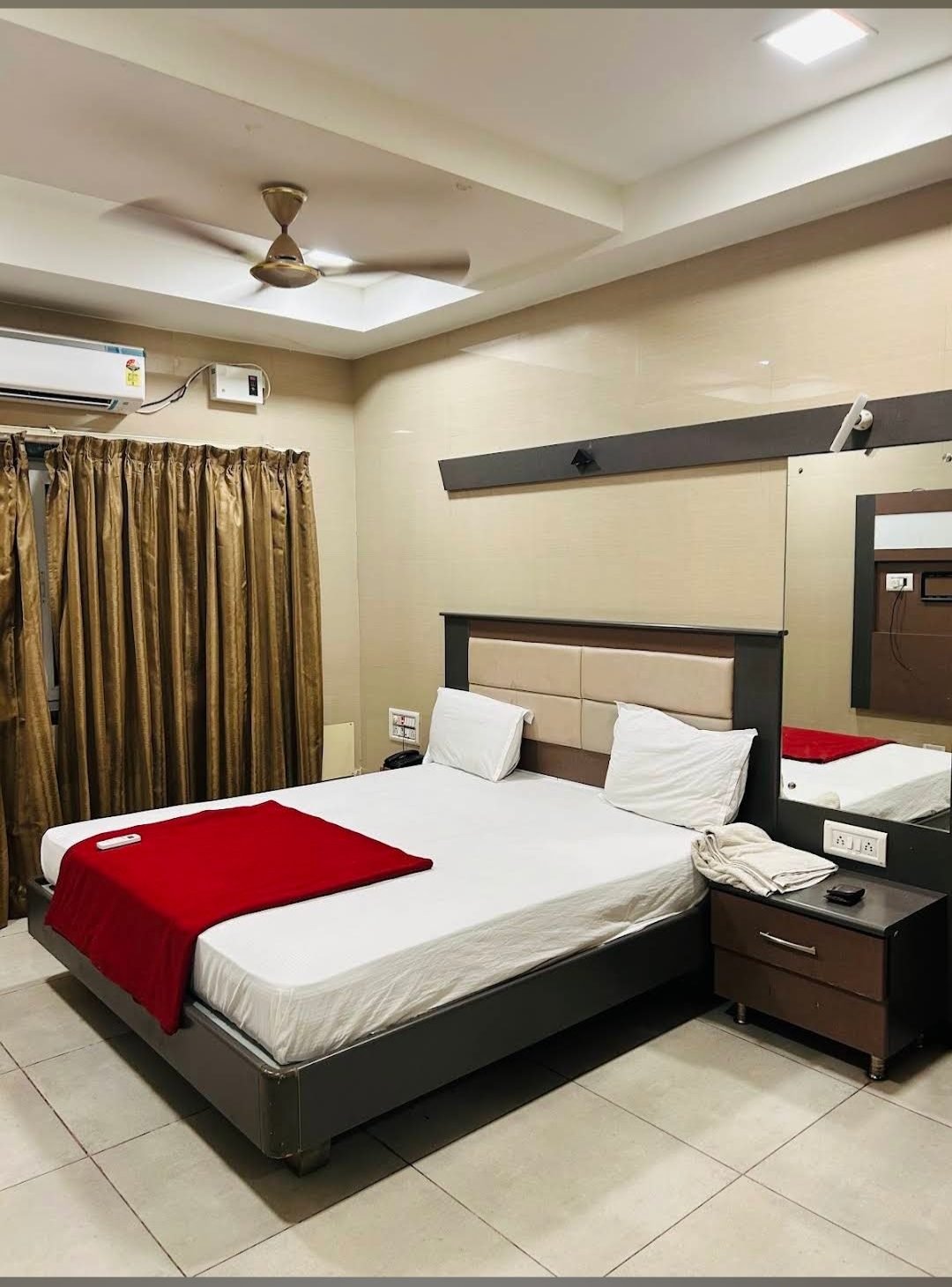 Executive Room